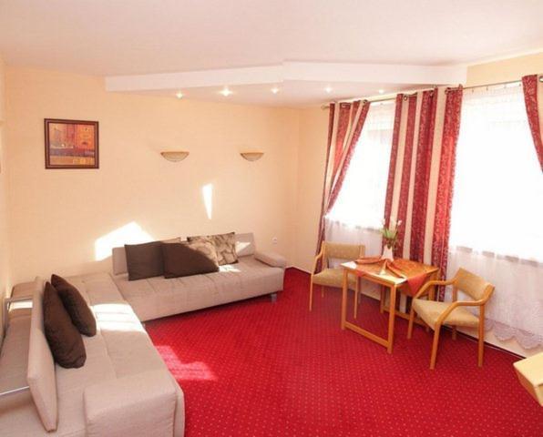 Hotel Wiktoria Шклярска Поремба Стая снимка